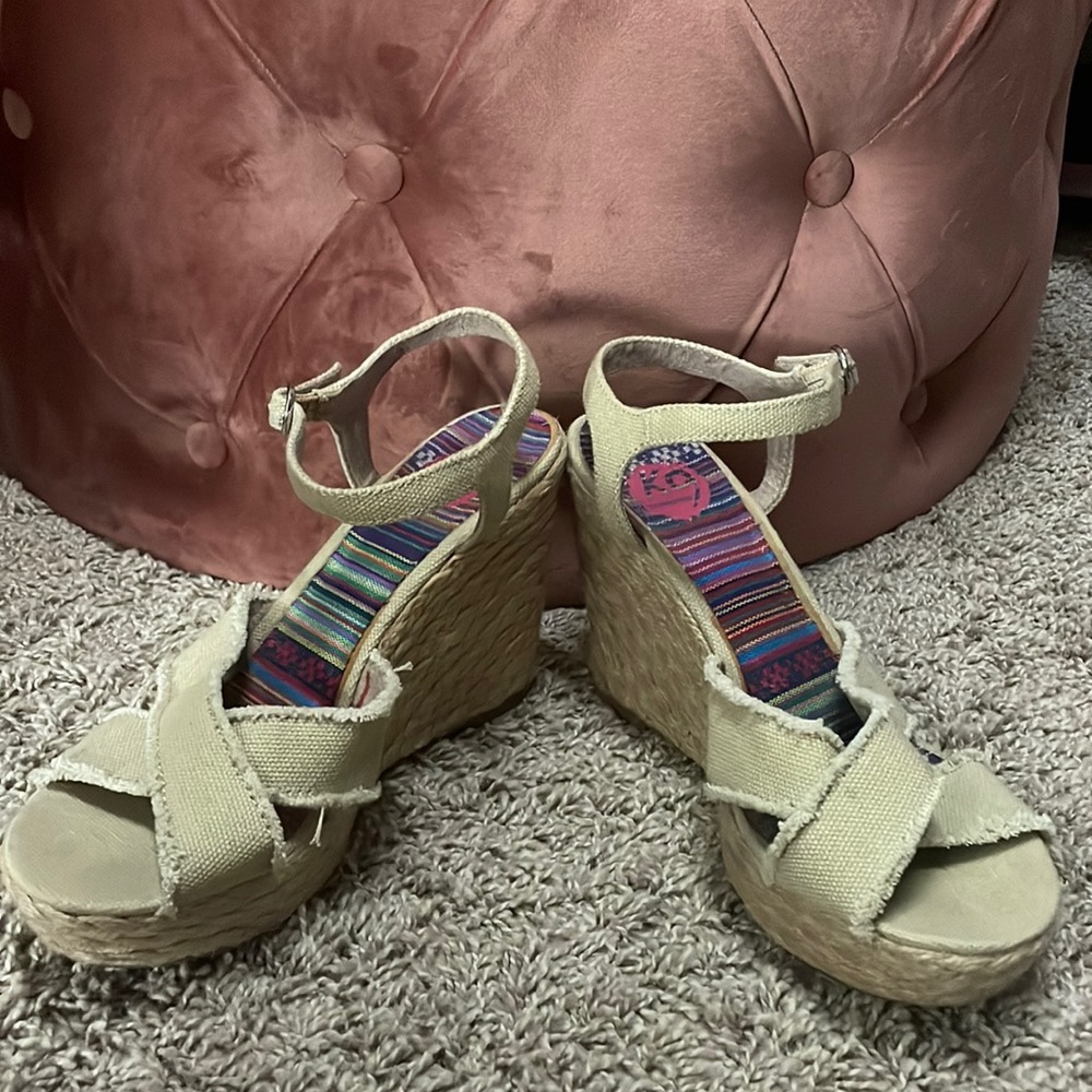 K9 By ROCKETDOG Natural Color Wedges Size 8